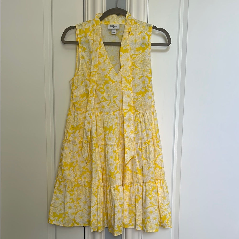 Yellow and White Floral Sleeveless Dress